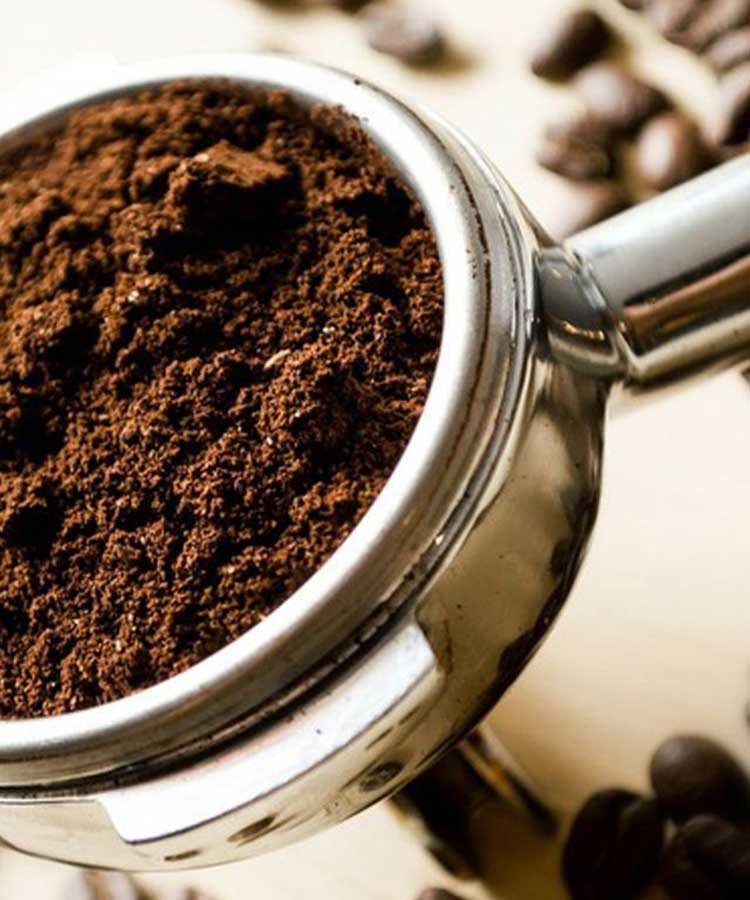 مضرات قهوه پر کافئین
